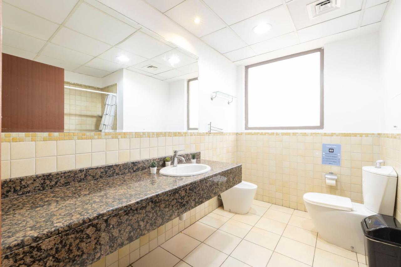 Next'House - Jbr Beach Hostel - Pool - Walk To Jbr Beach - Metro Station Dubai Eksteriør billede