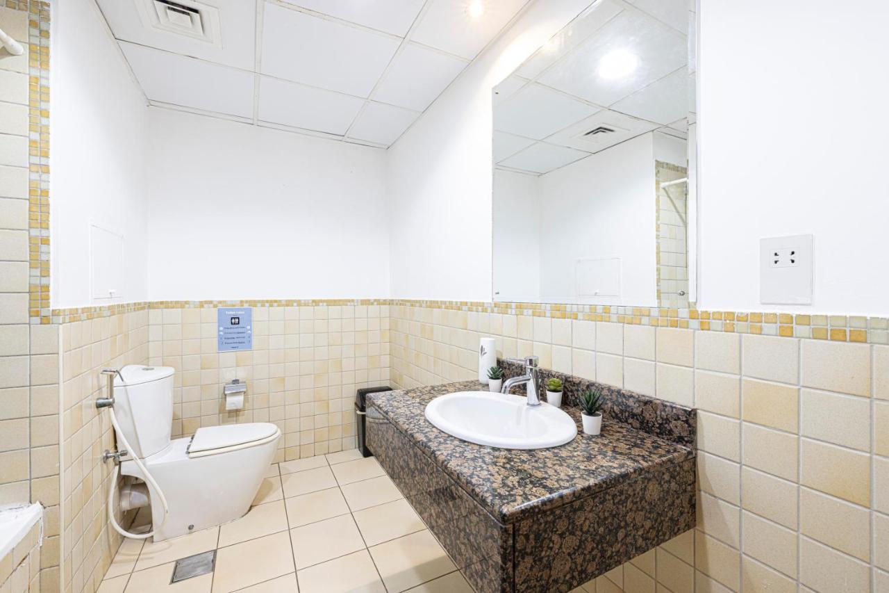 Next'House - Jbr Beach Hostel - Pool - Walk To Jbr Beach - Metro Station Dubai Eksteriør billede