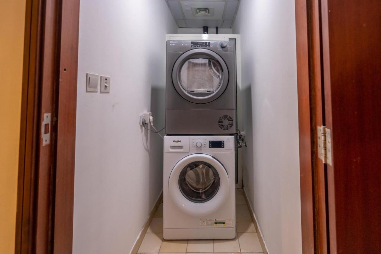 Next'House - Jbr Beach Hostel - Pool - Walk To Jbr Beach - Metro Station Dubai Eksteriør billede